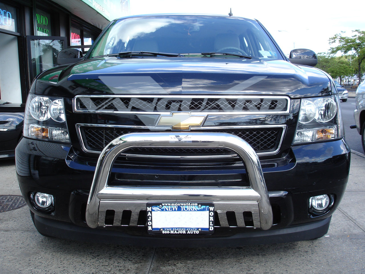 Бампера chevrolet. Защита бампера Chevrolet Tahoe 2014. Защита переднего бампера Chevrolet Tahoe 2007-2014. Chevrolet Tahoe 800 кенгурин. Защита бампера Chevrolet Tahoe 2015.