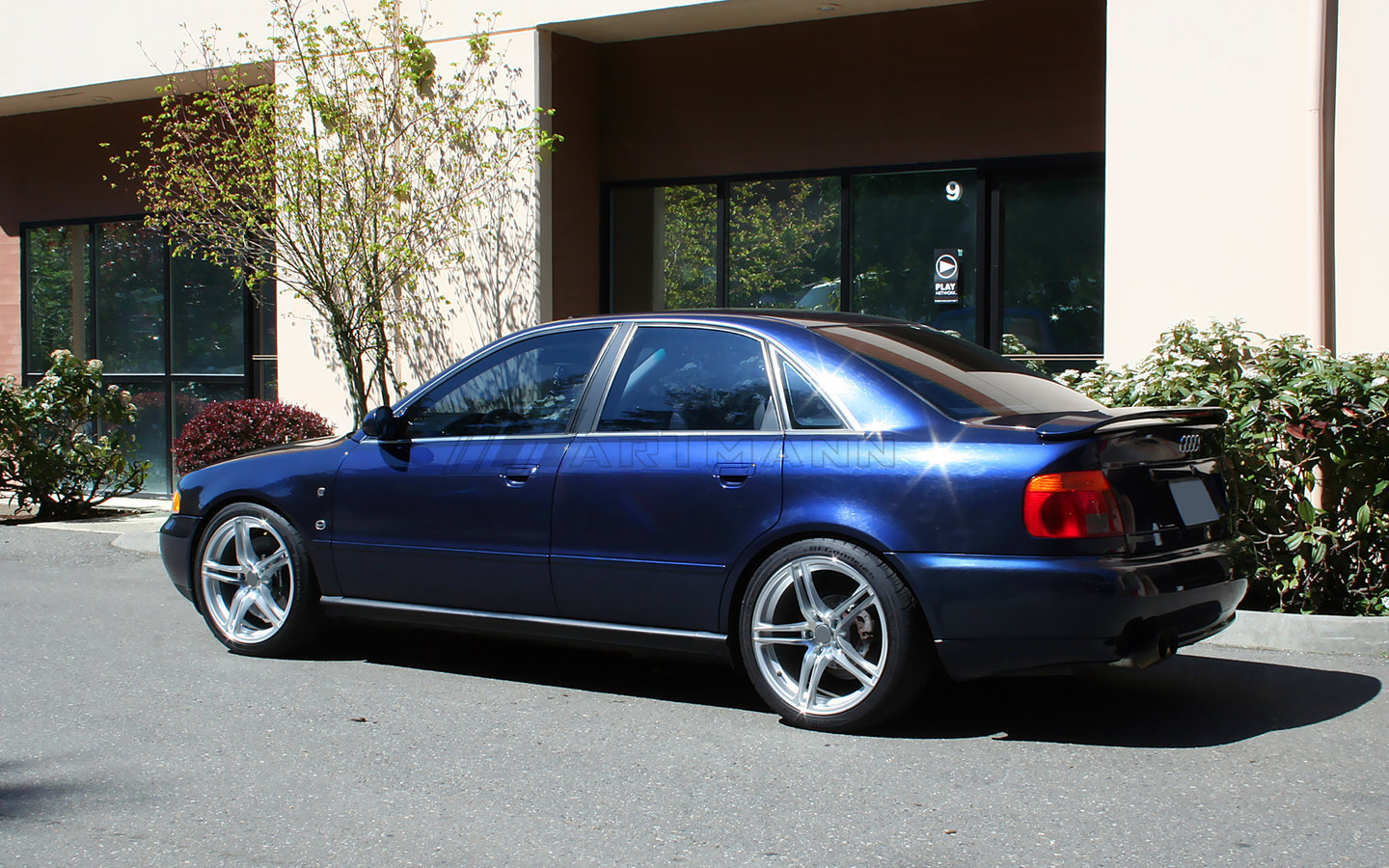 Запчасти ауди а4 б5. Audi a4 b5 Blue. Ауди а4 б5 седан. Audi a4 b5 1996. Ауди а4 б5 1998.