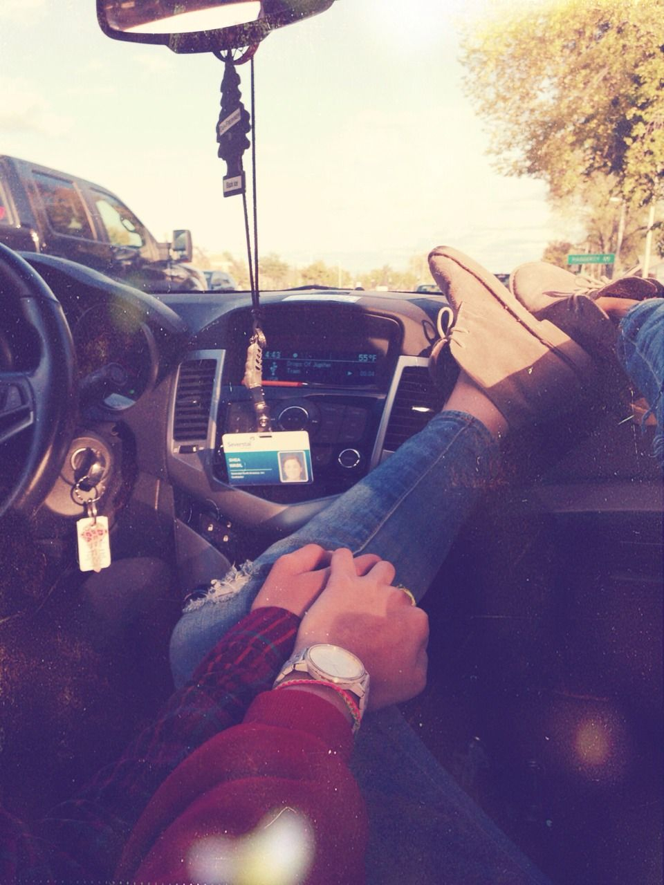 Красивые фото в машине с парнем