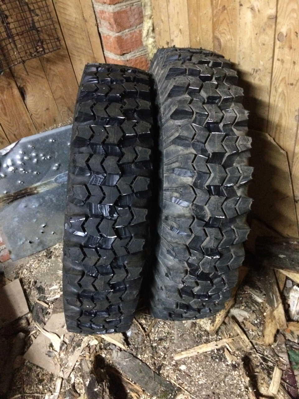 215/90 R15 на УАЗ