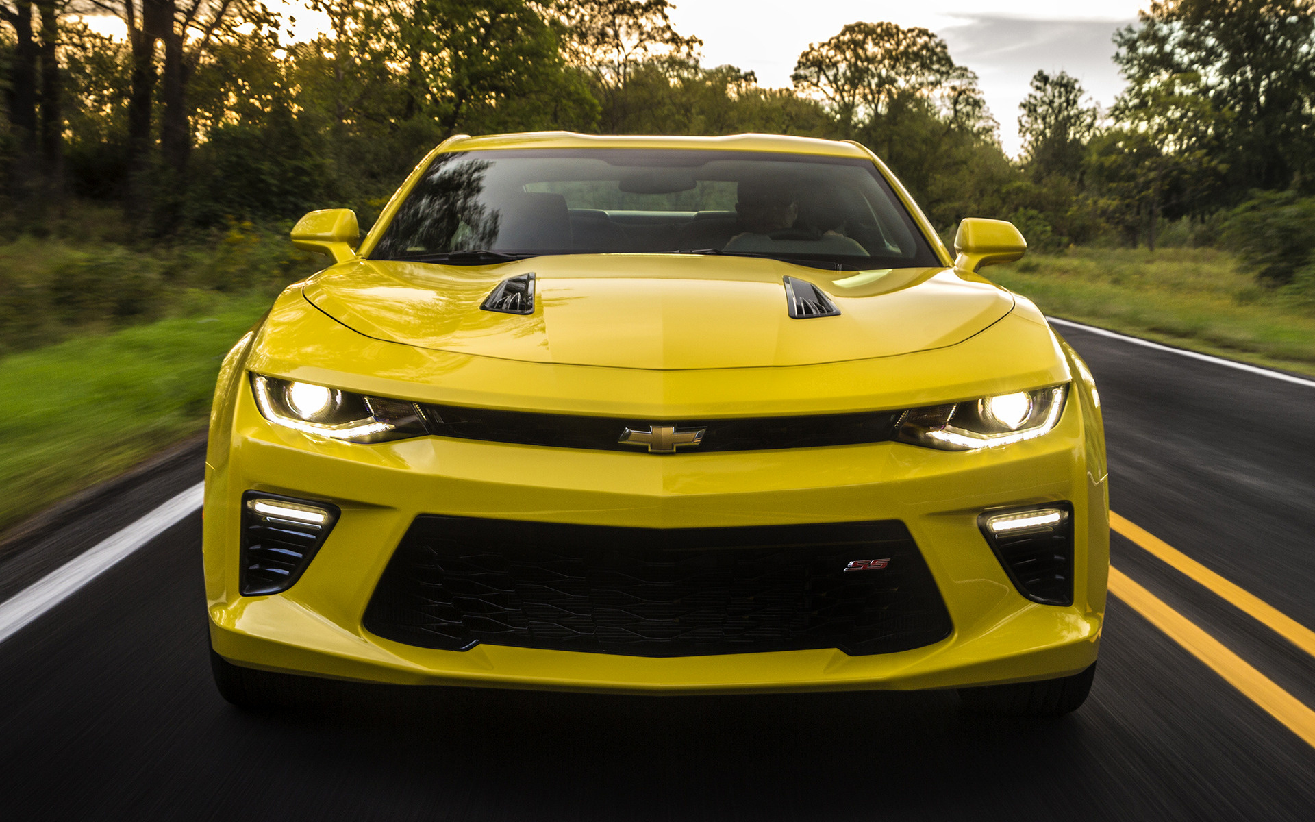 Фото машины качество. Chevrolet Camaro 2016. Камаро SS новая.