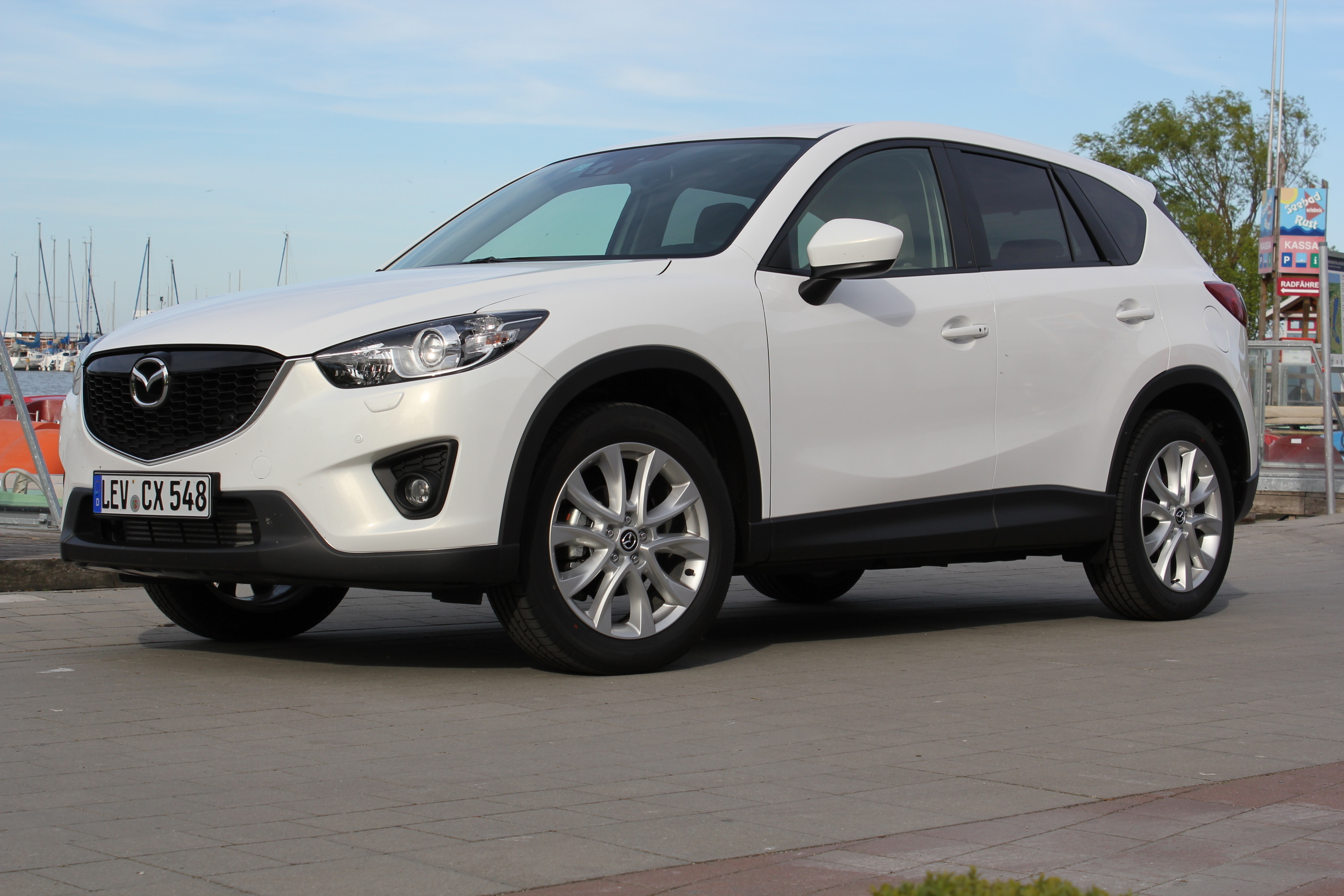 Мазда сх5 белая. Mazda CX 5 белая. Мазда СХ-5 2013 белый. Мазда СХ-5 2016 белая. Mazda CX-5 2013.