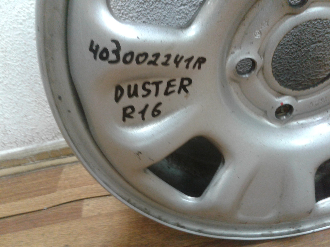 Размер литых дисков дастер