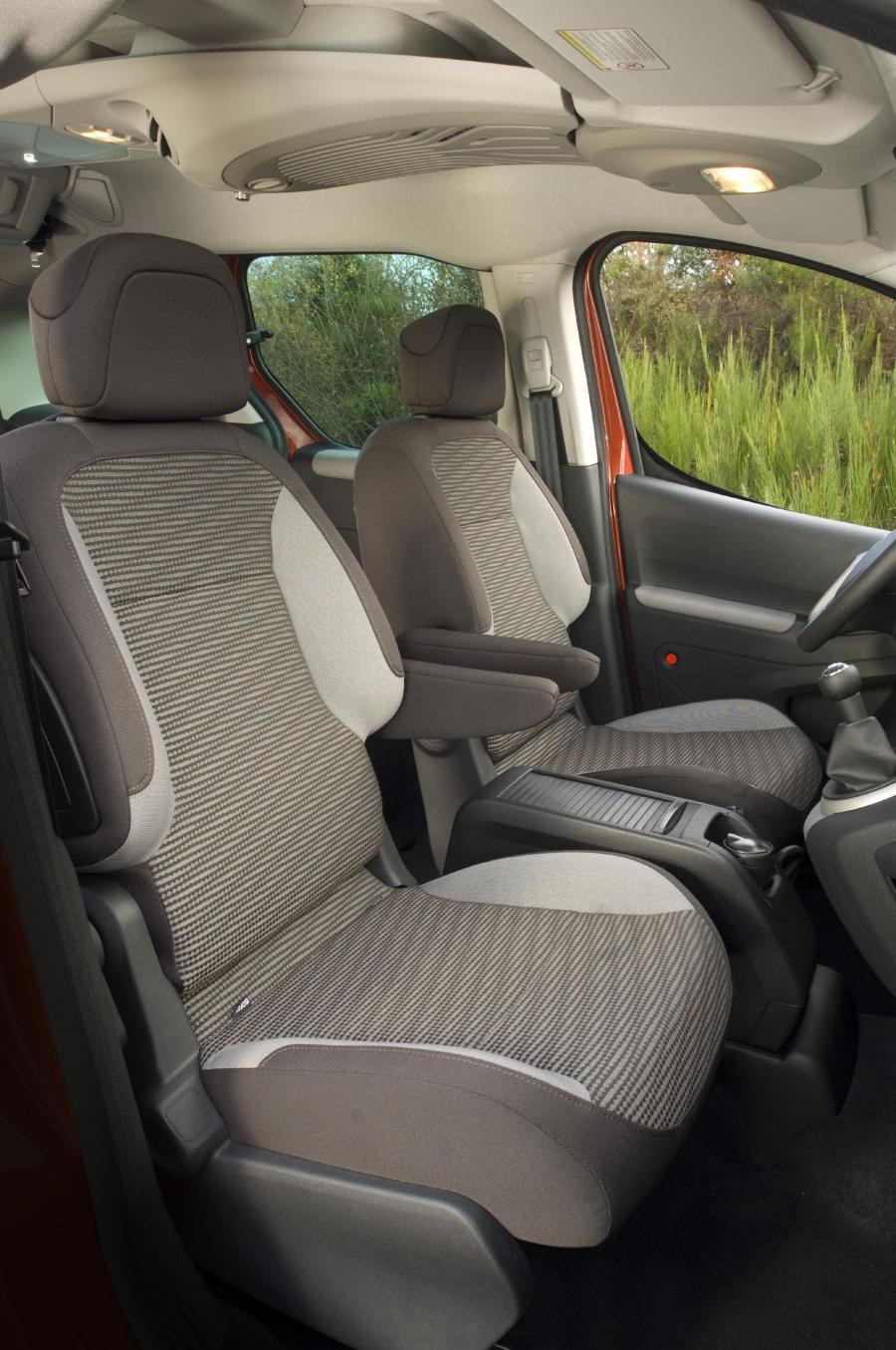 Peugeot partner 2 Tepee салон