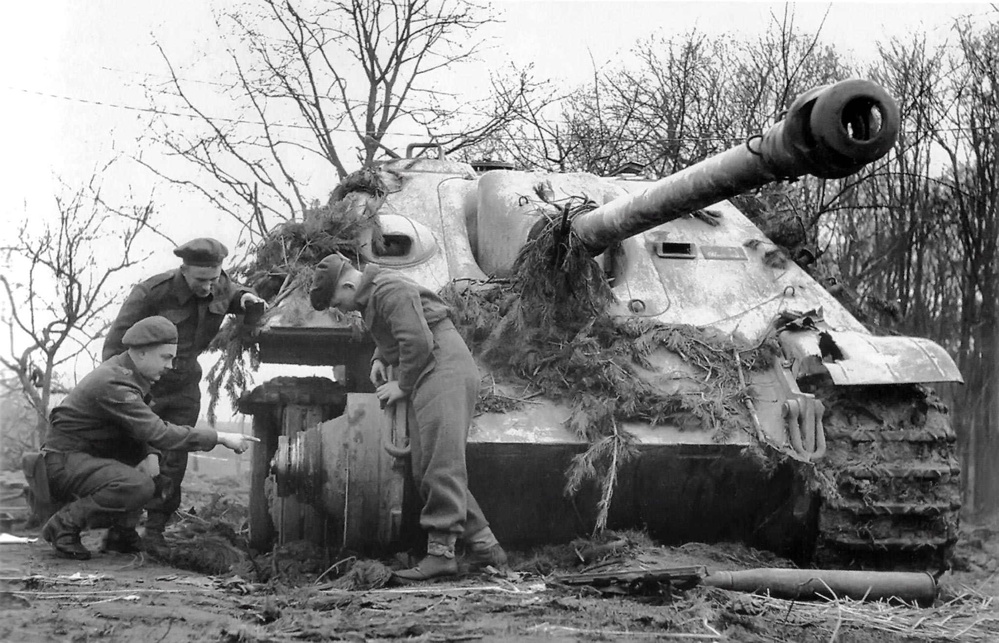 22 немецких танков. Ягдпантера самоходная Артиллерийская. Танк Ягдпантера 2. Jagdpanther 1945. Немецкая САУ Ягдпантера.