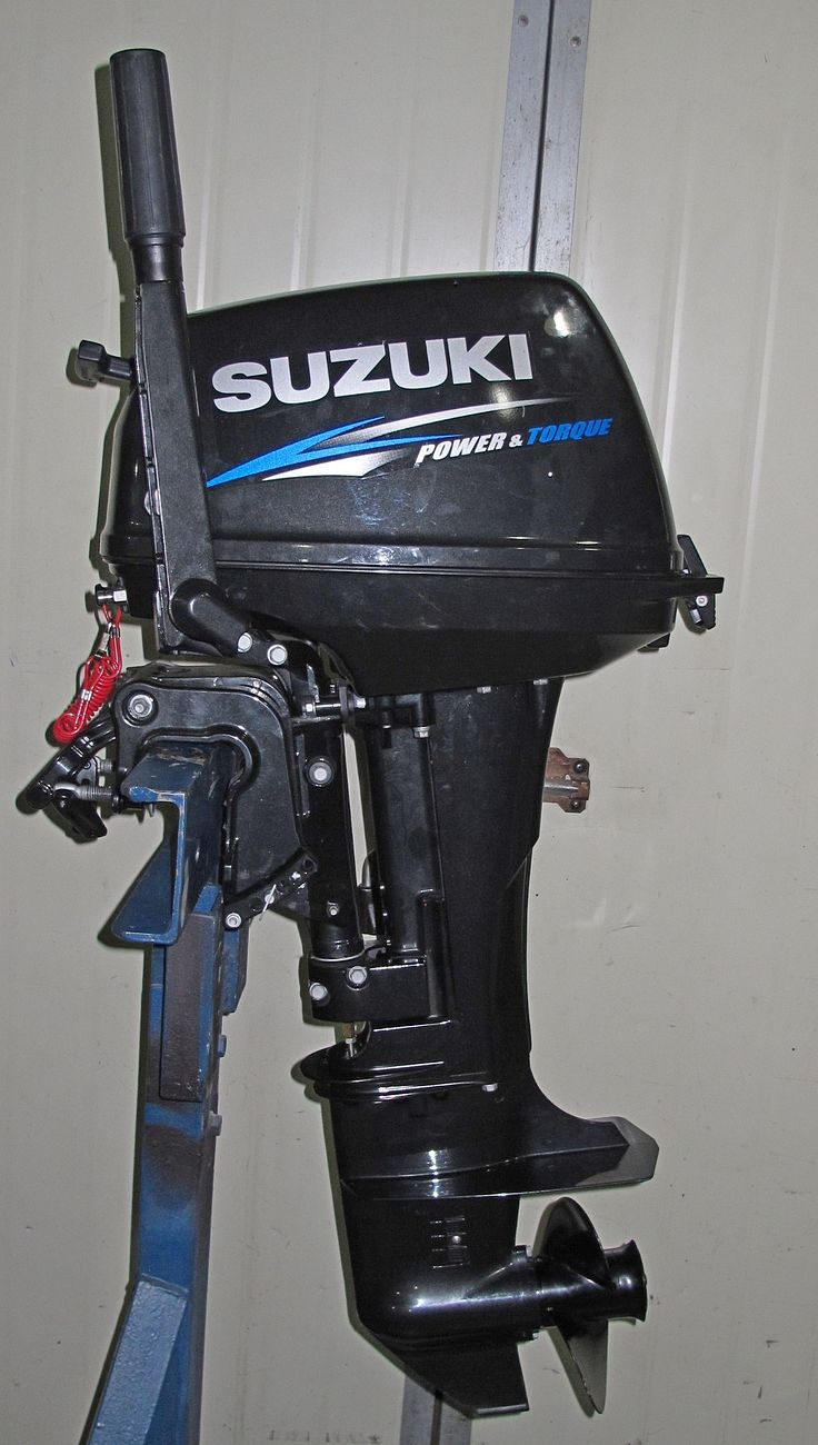 Купить мотор 9 9 бу. Suzuki 9.9. Лодочный мотор Сузуки 9.9. Suzuki DT 9.9 2014. Suzuki DT 9/9 2008.