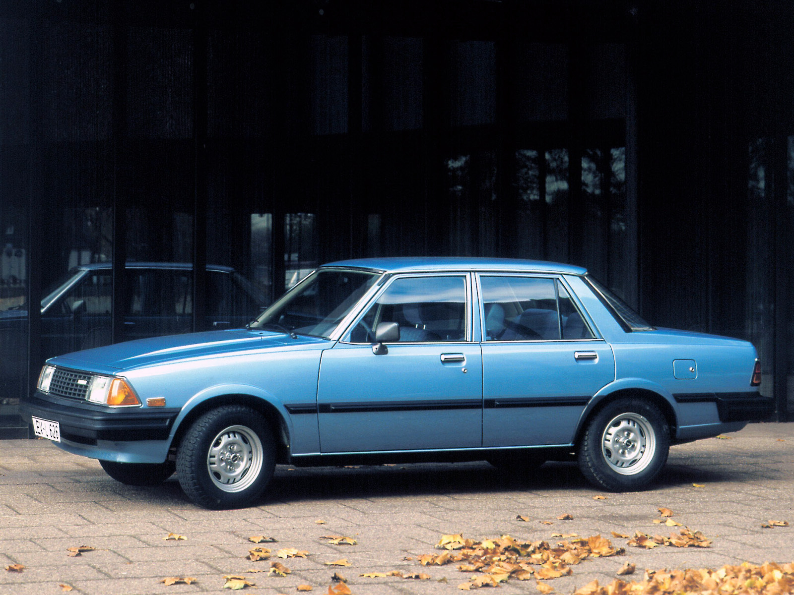 Мазда 626 1.8 купить. Mazda 626 sedan. Мазда 626 1 поколение. Mazda 626 CB (1979—1982) седан 2. Mazda 626 1983.