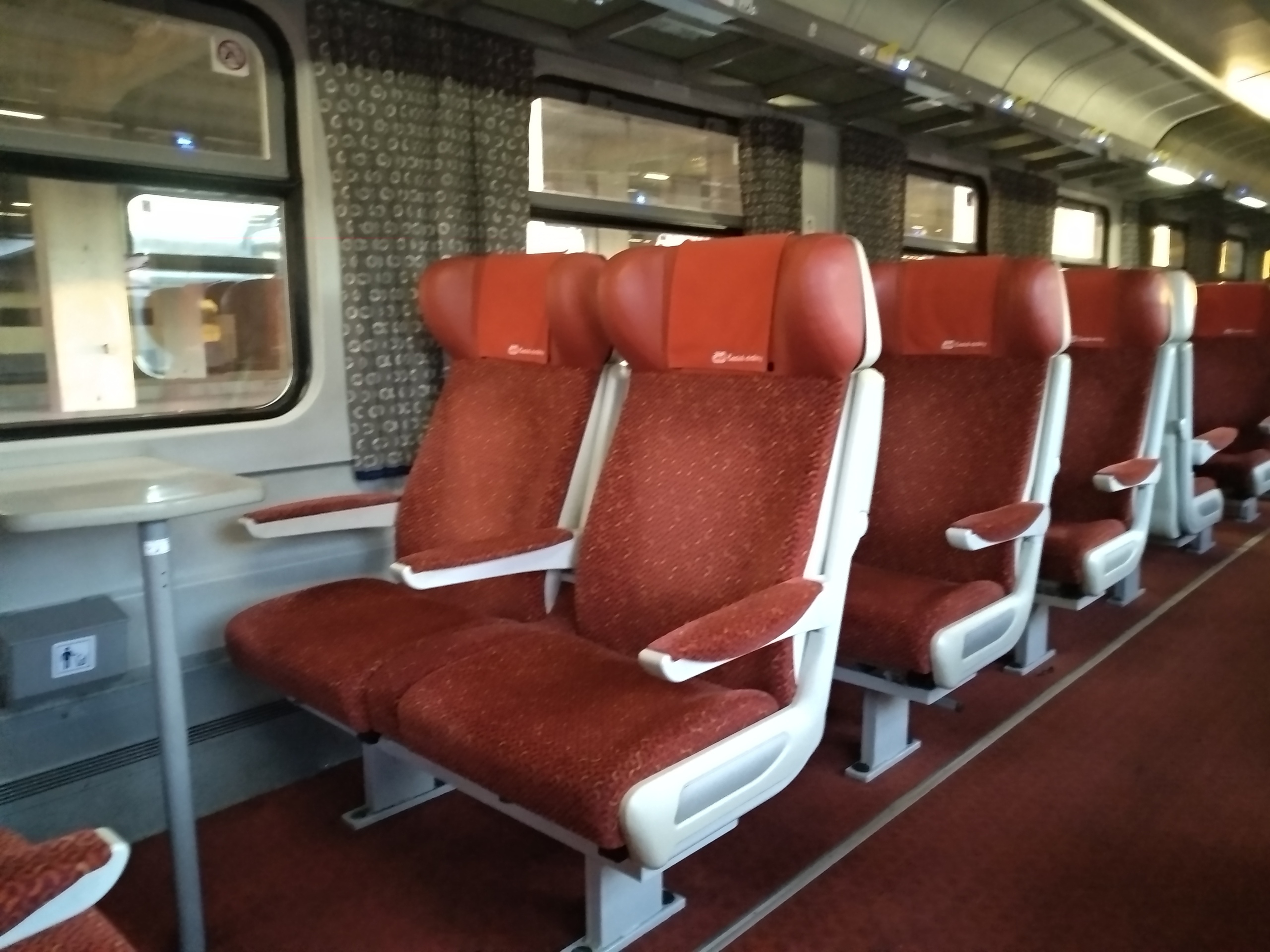 поезд саранск москва сидячие места