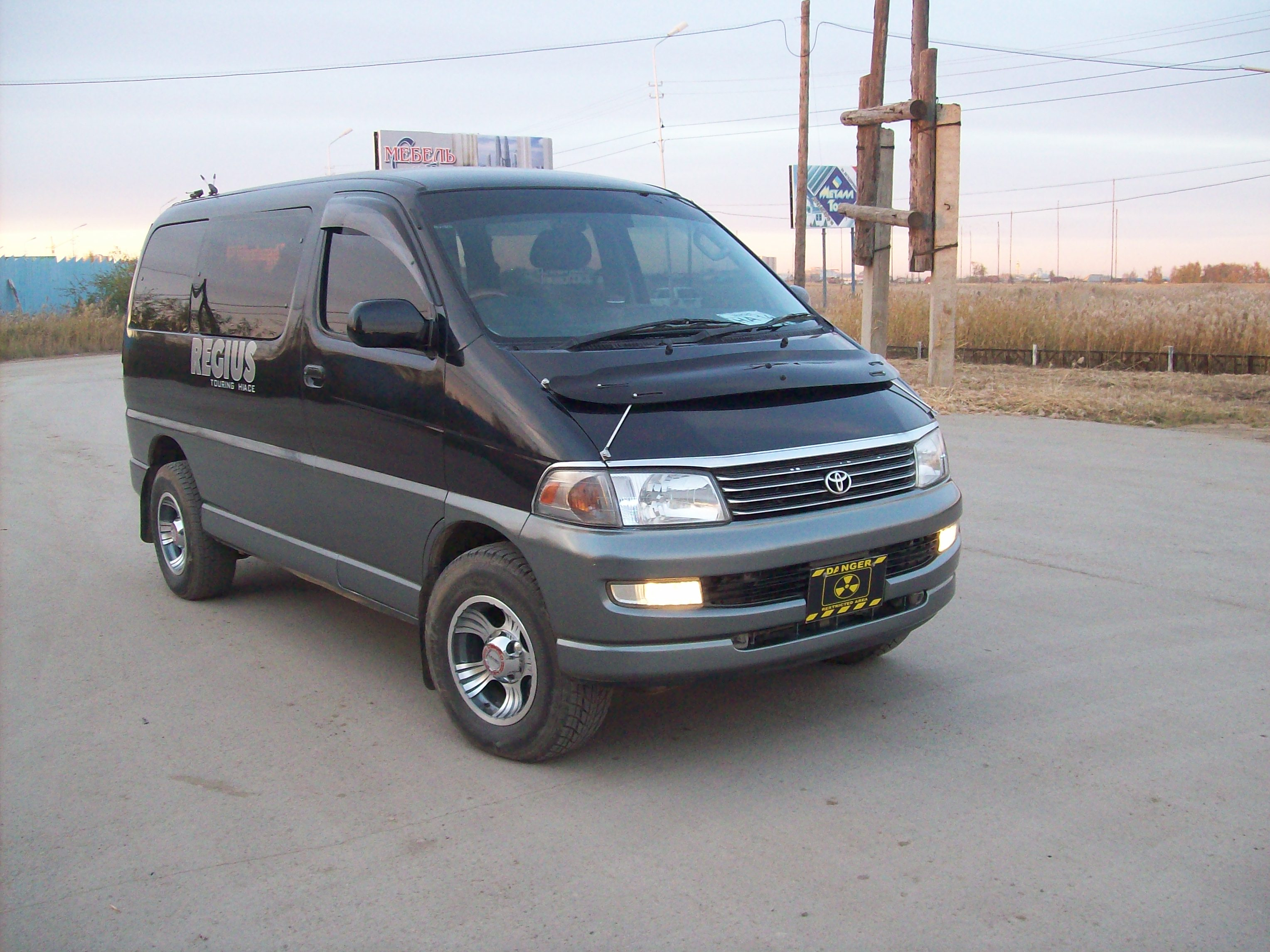 Хайс региус. Toyota Хайс Региус. Тойота Хайс Региус 1999. Toyota Hiace Regius 1999. Toyota Hiace Regius 4wd.