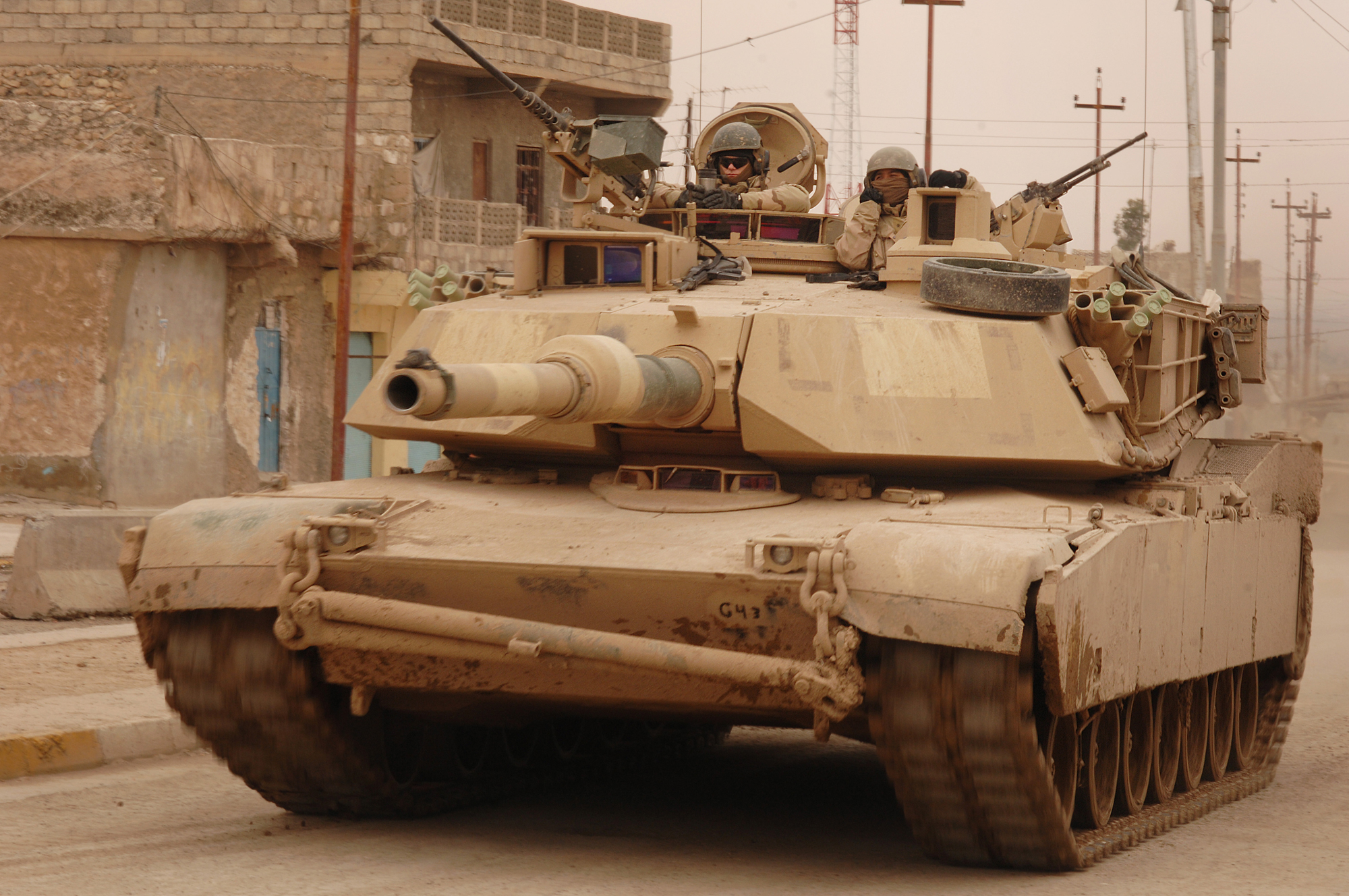 Сколько стоит американский танк абрамс. Танк m1a1 Abrams. Танк m1 «Абрамс». Американский танк m1 Abrams. Abrams m1a2 Ирак.