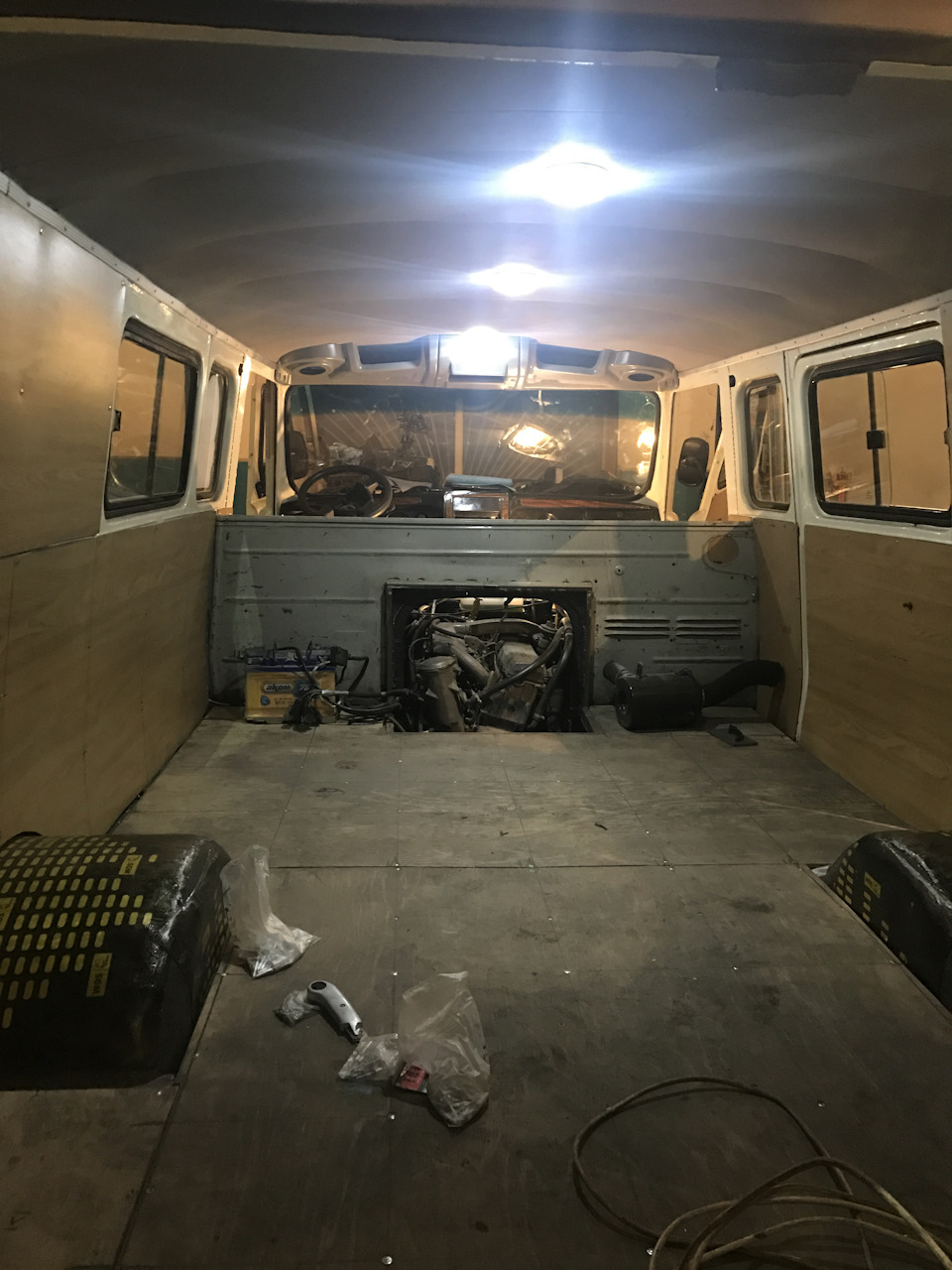 УАЗ 2206 салон ДВП