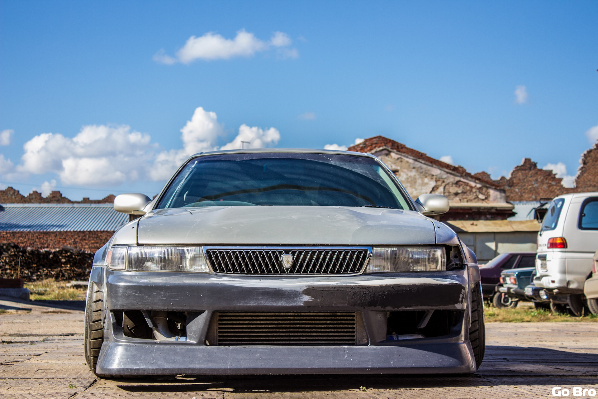 Чайзер 90. Toyota Chaser 90. Чайзер Лонг. Тойота Чайзер 90 год тюнинг. Тойота Чайзер 90 логотип Тауэр.