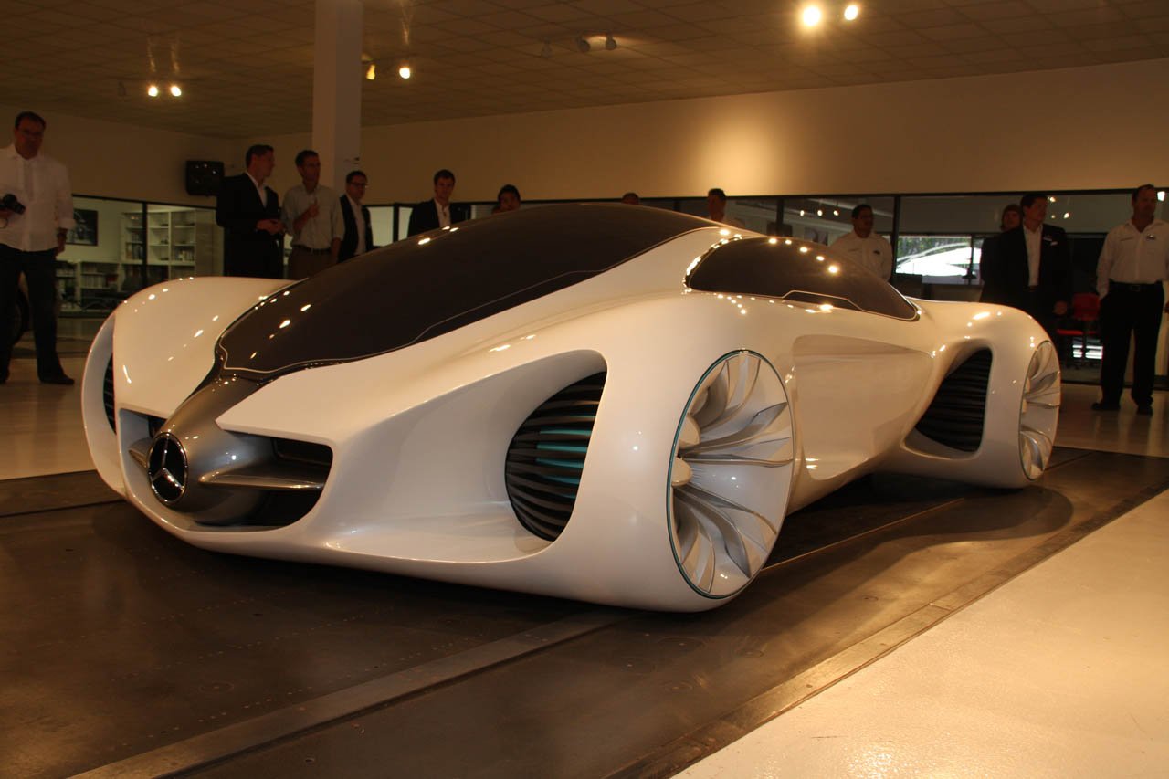 Какая самая продвинутая. Мерседес Benz Biome. Мерседес Бенц биоме. Mercedes Benz Biome Concept 03. Mercedes-Benz Biome Concept 2010.