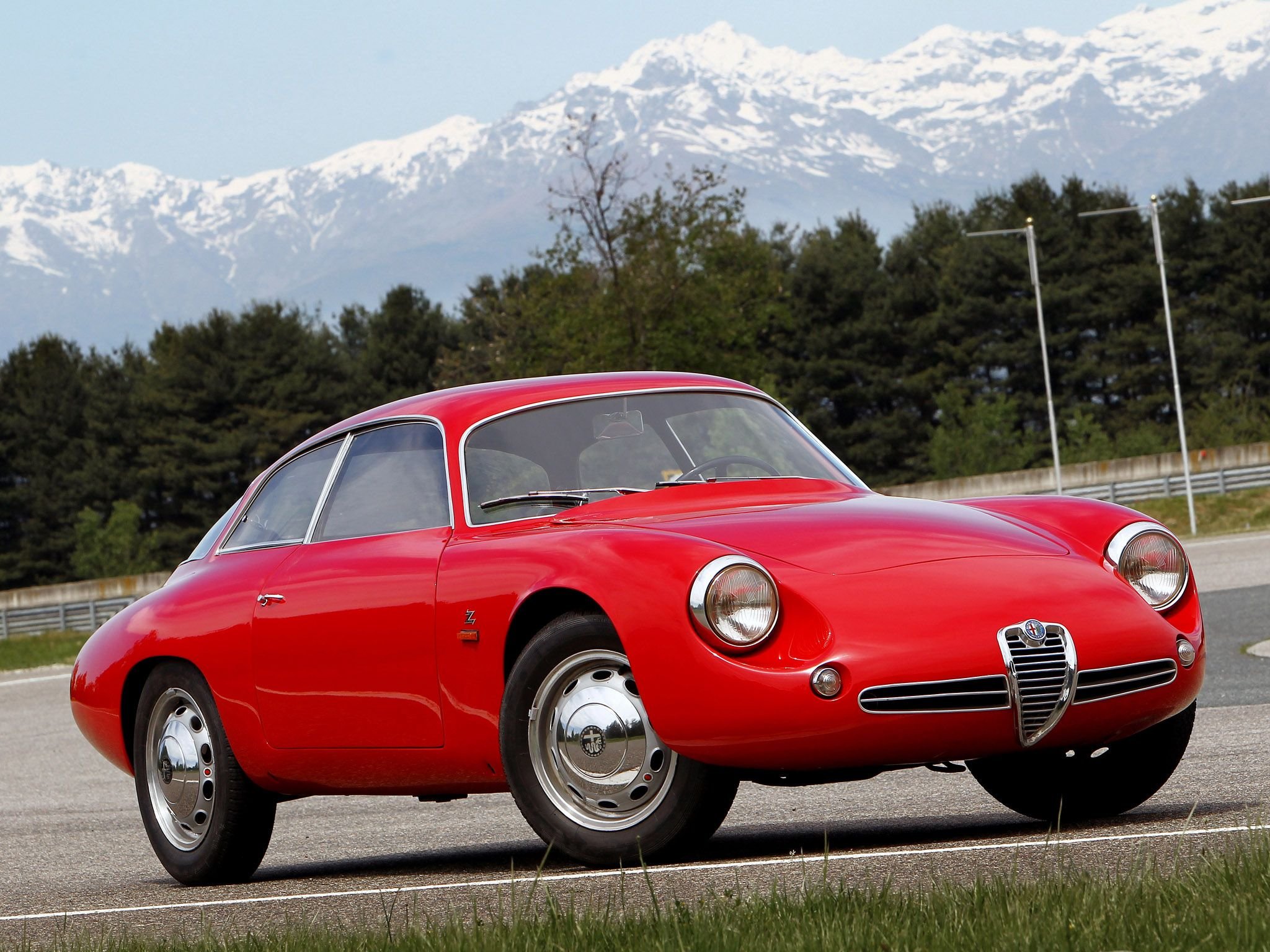 Cada alfa romeo купить. Alfa Romeo Giulietta 1961. Альфа Ромео Спайдер 1961. Альфа Ромео 300. Alfa Romeo Sprint Zagato.