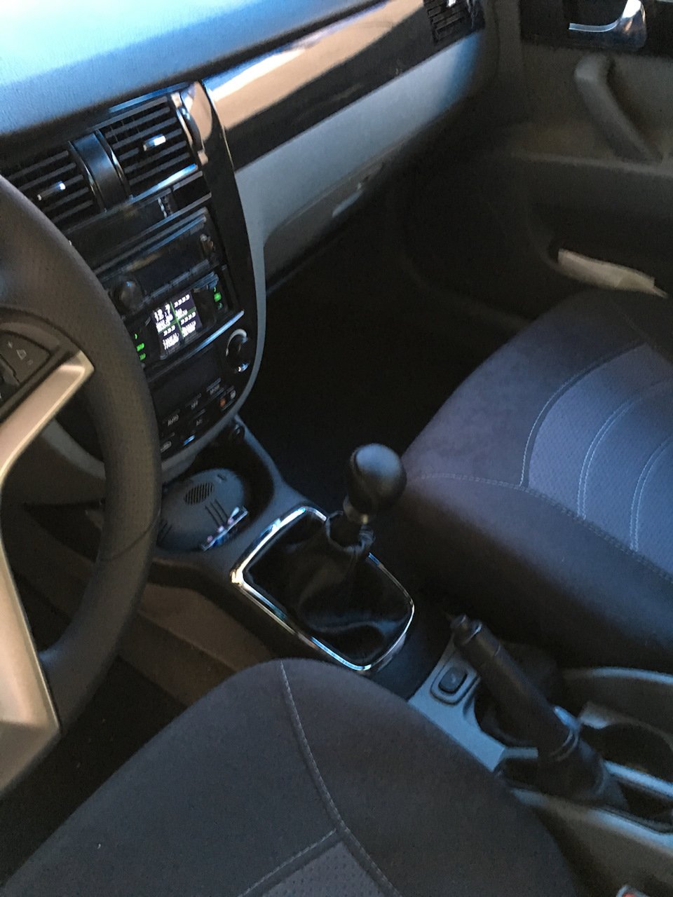 Daewoo Gentra 2015 салон