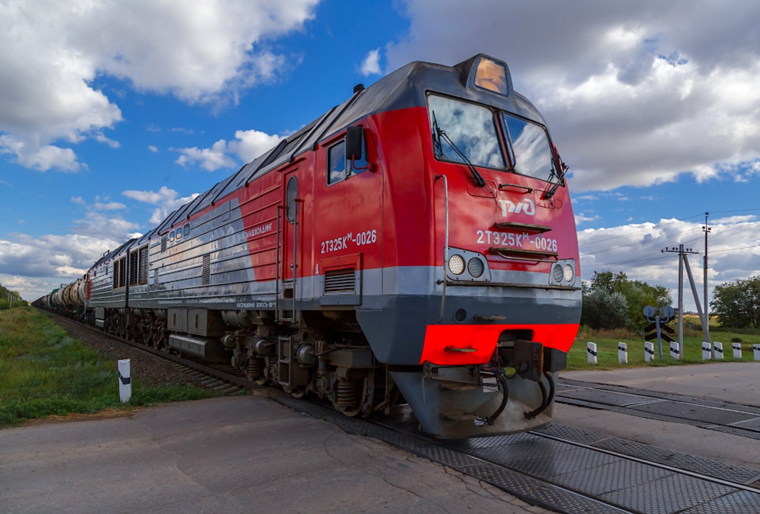 Фото локомотива поезда ржд