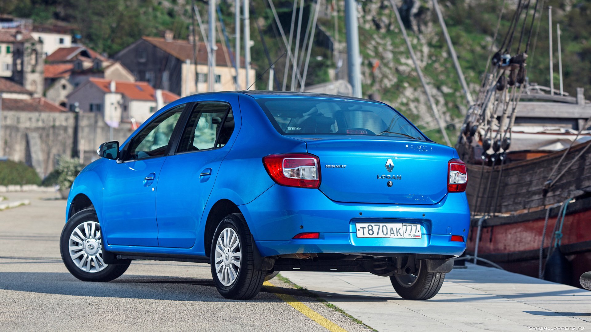 Рено логан 2 1.6. Рено Логан 2014. Renault Logan 2014. Рено Логан 2. Новый Рено Логан 2014.