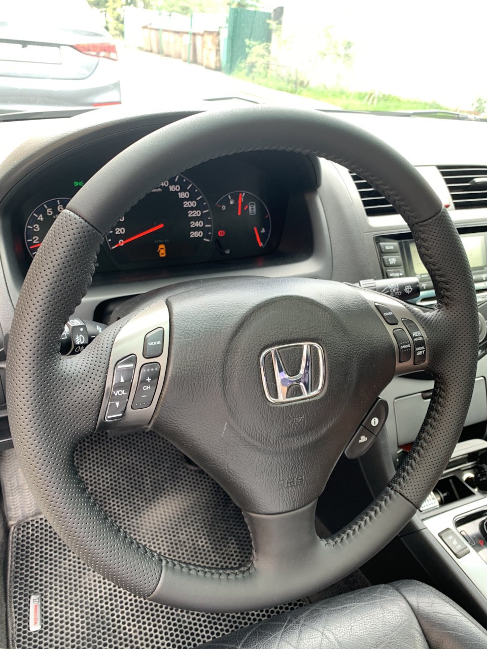 Руль Honda Accord 7