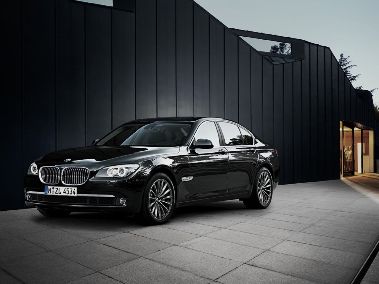 Бмв м7. BMW 7 2012 Black. BMW 7 Series f01 Black. BMW 7 Series f01 чёрная. БМВ 7 седан.