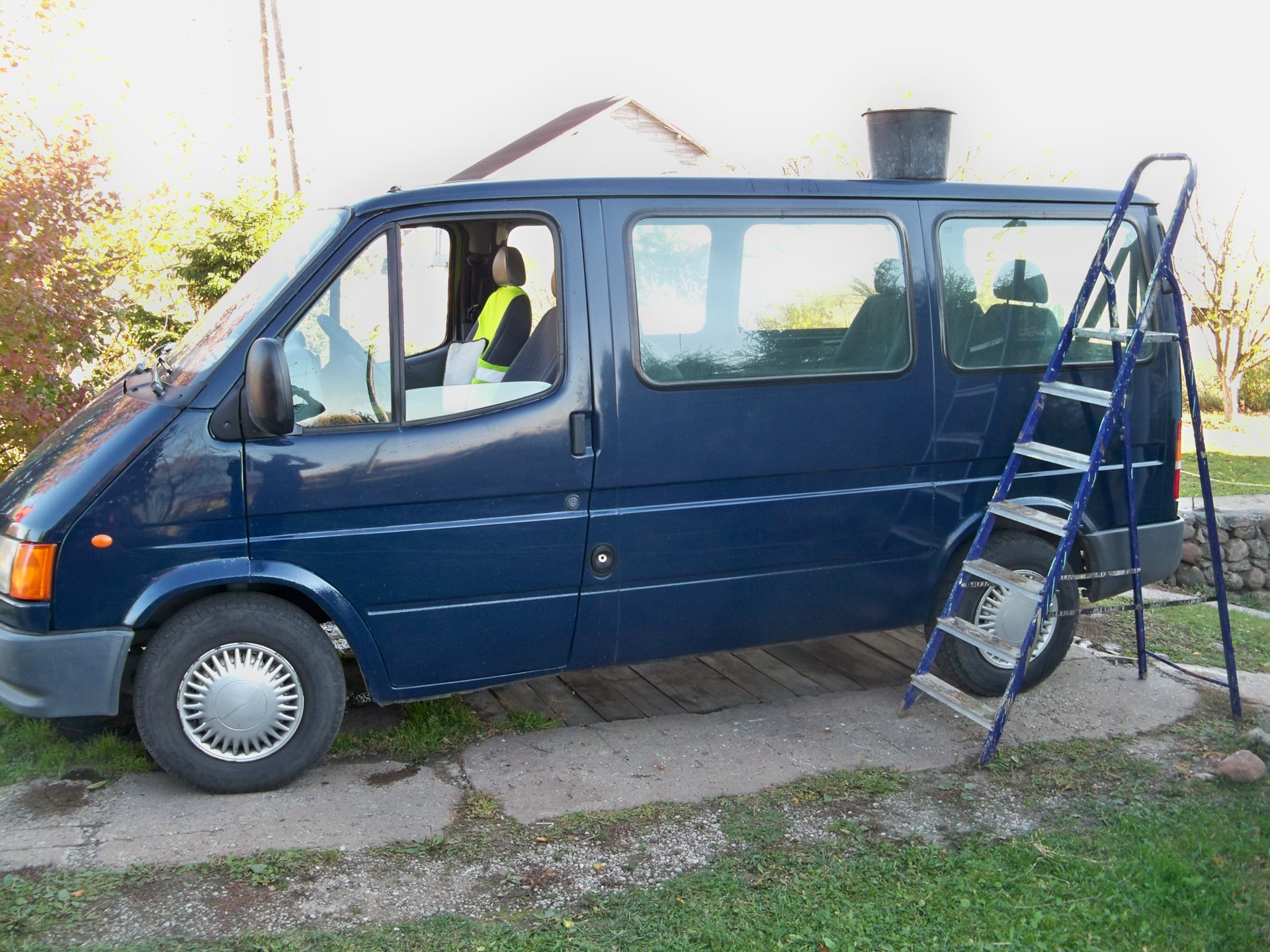 Транзит 2.5. Ford Transit 2. Форд Транзит 002. Ford Transit 2.2. Форд Транзит 5.2 метра.