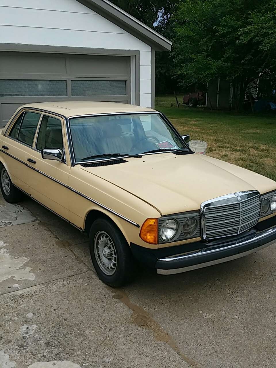 Mercedes 300d