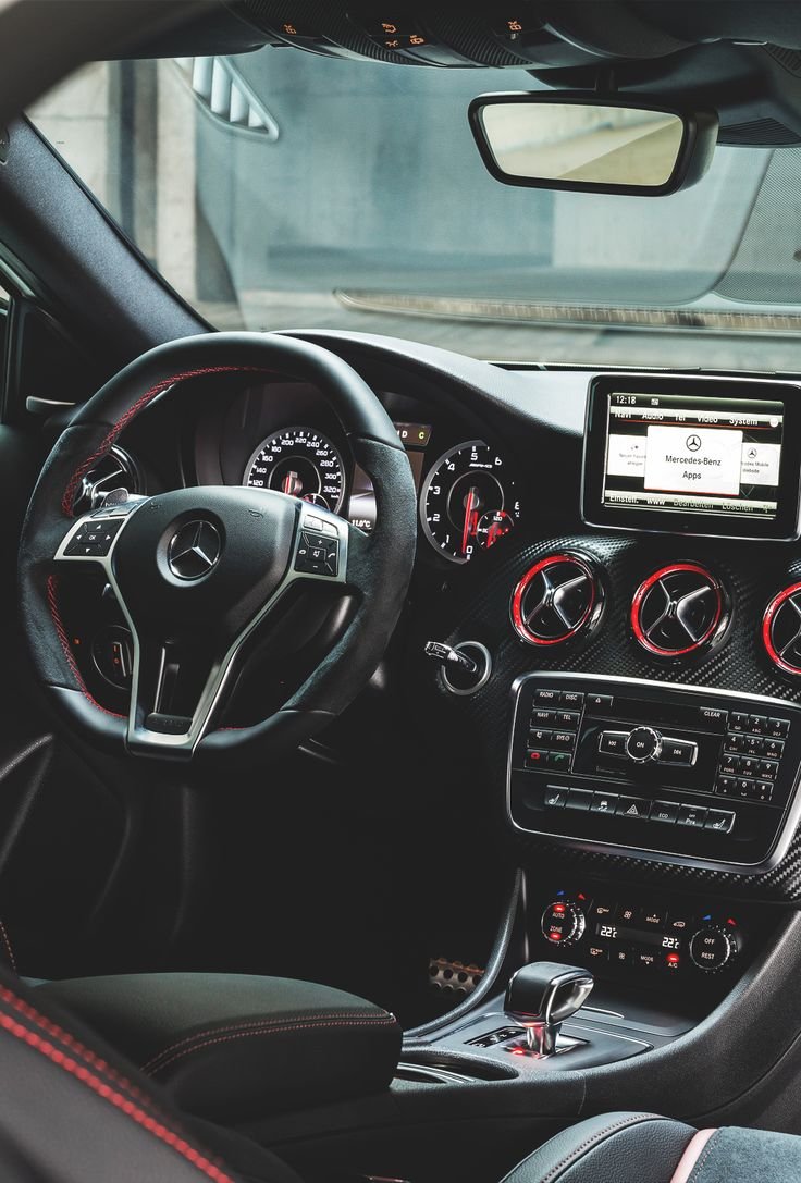 Mercedes a45 AMG 2020 салон