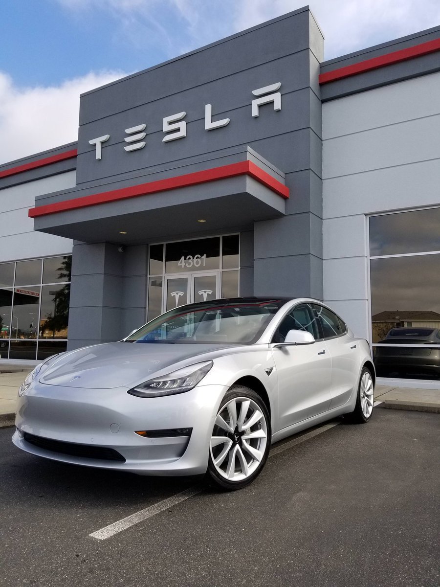 Электромобиль Tesla model s