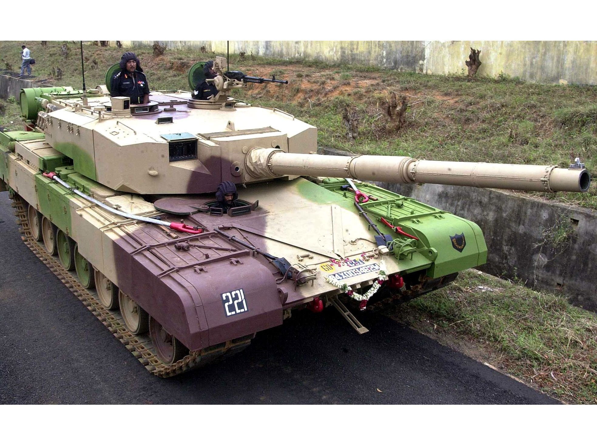 Самый сильный танк в мире танков. Танк «Арджун» MK-1a. Arjun MBT mark2. Танк Арджун 2. Танк Зульфикар 2.