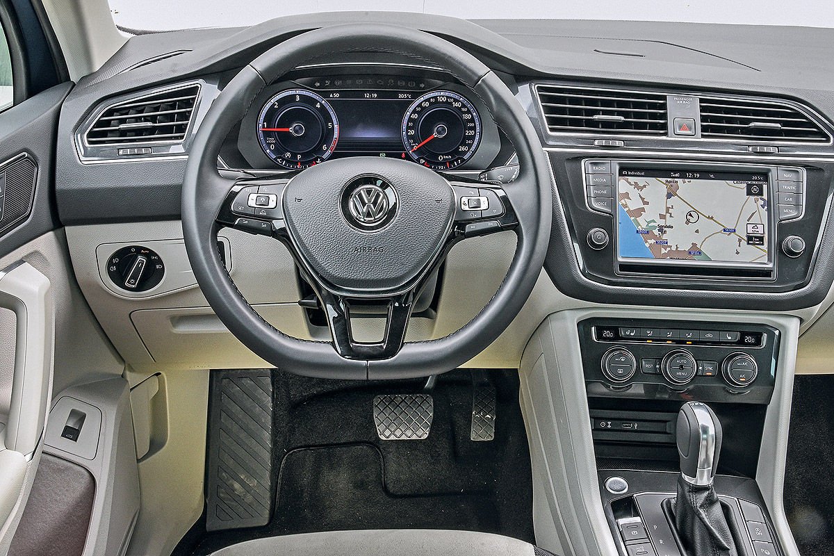 Volkswagen tiguan салон