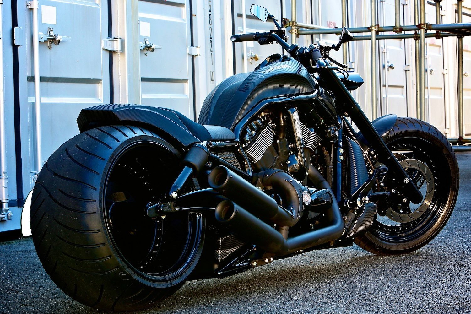 Мотоцикл Харлей Дэвидсон v-Rod Custom