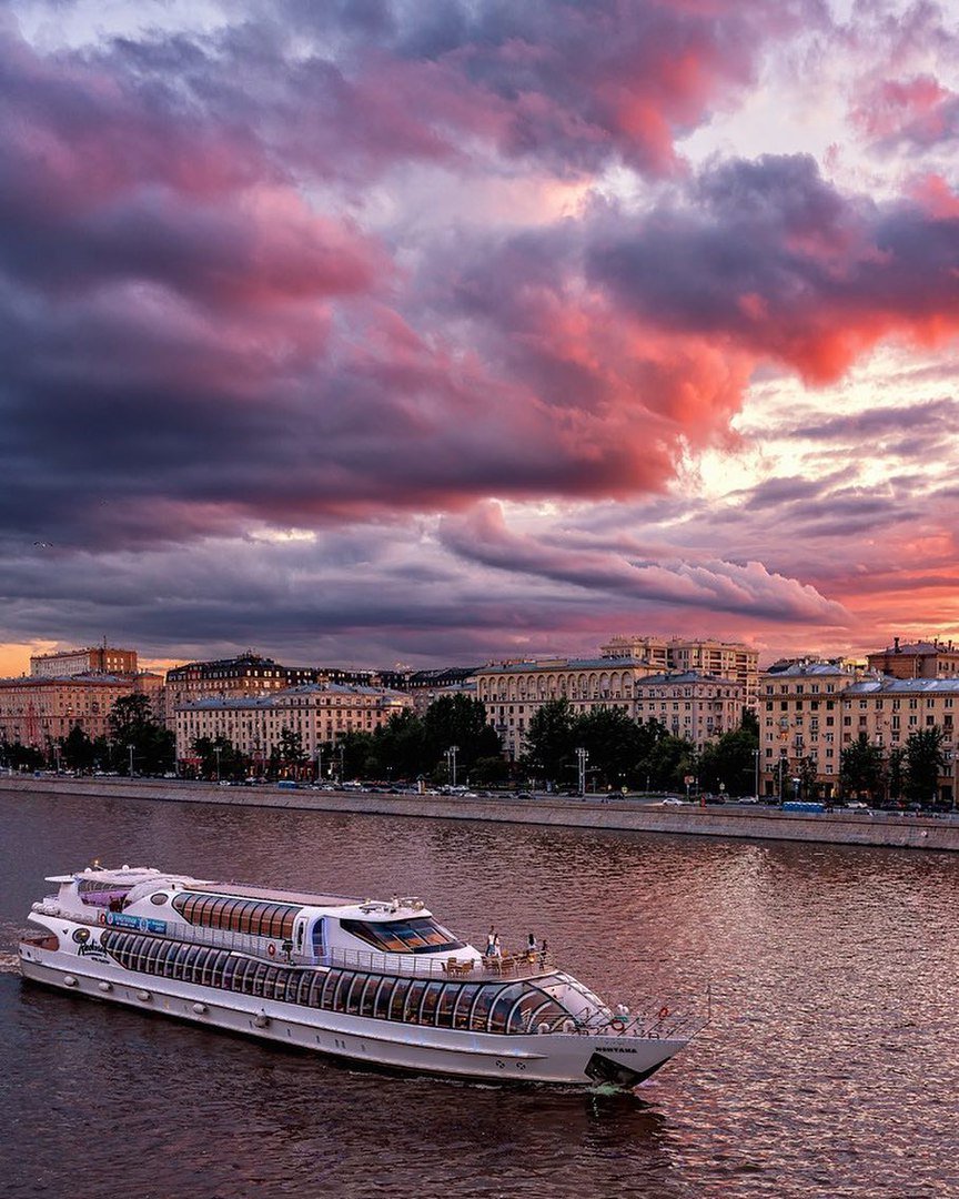 Речной круиз Рэдиссон Москва