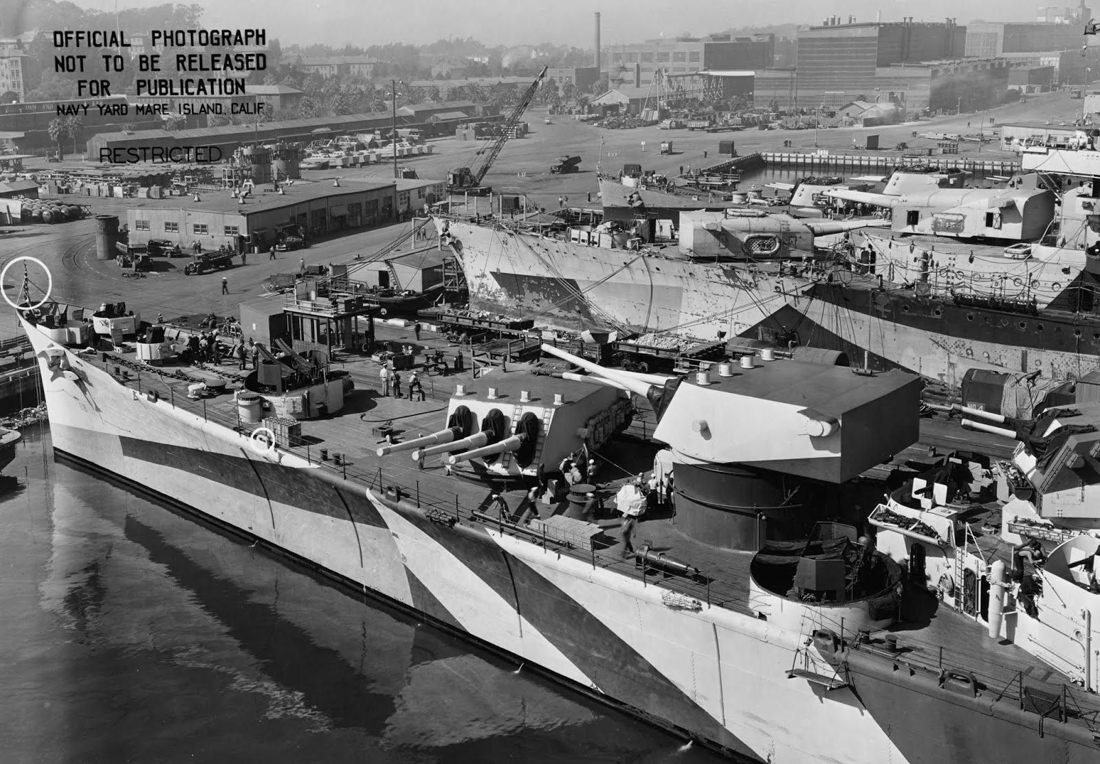 Балтимор корабль. Baltimore Cruiser CA 68. USS Baltimore (CA-68). USS Baltimore CA-68 1943. Baltimore Cruiser CA 68 1943.