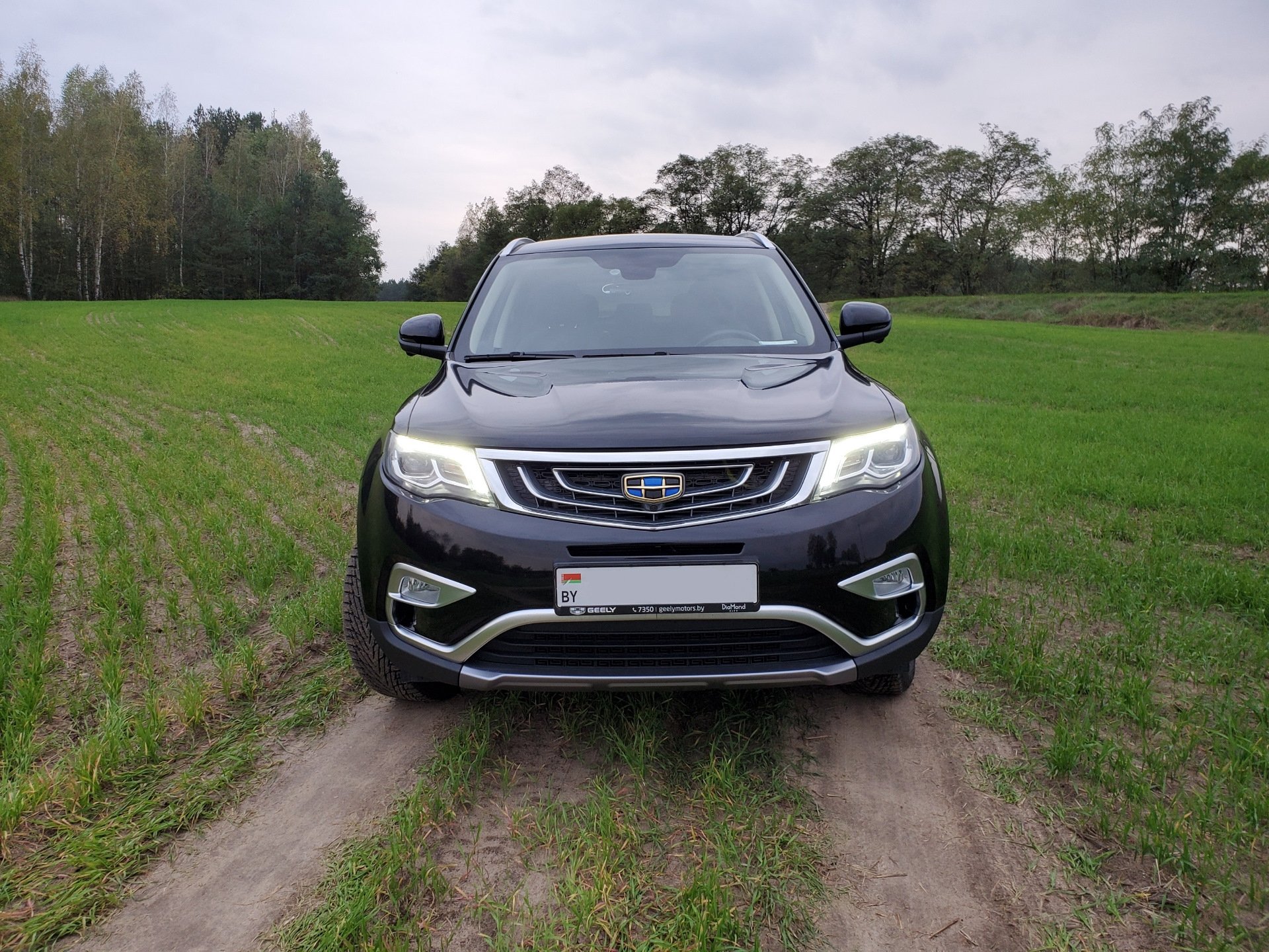 Джили атлас бампер передний. Geely Atlas. Geely Atlas Pro антихром. Антихром Джили атлас 2020. Geely Atlas 1g.