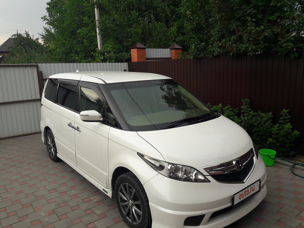 Honda иллюзион. Honda Elysion 2005. Honda Elysion 2006. Минивэн Honda Elysion 2006. Honda Elysion 2007.