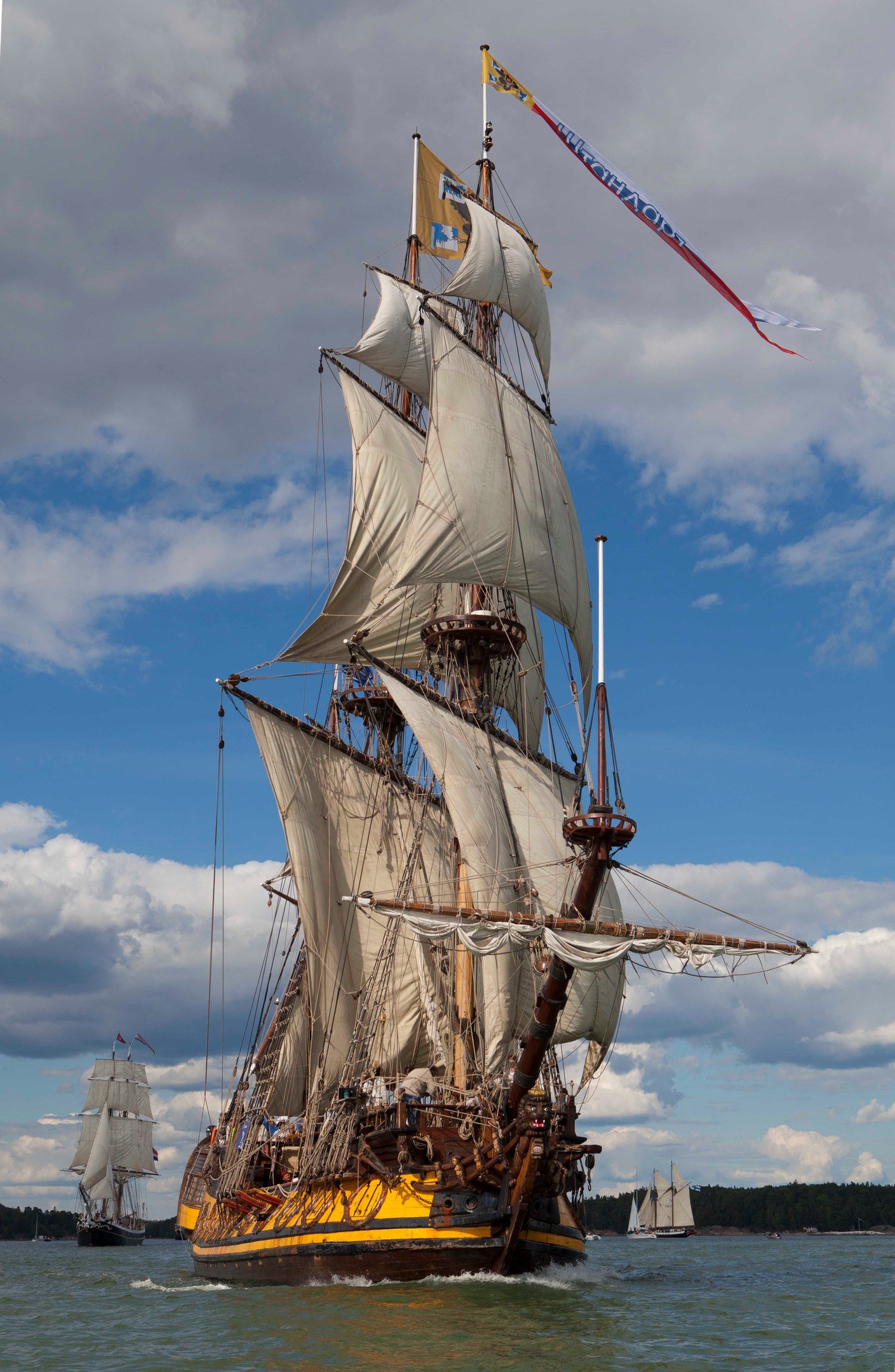 Корабль штандарт санкт петербург фото