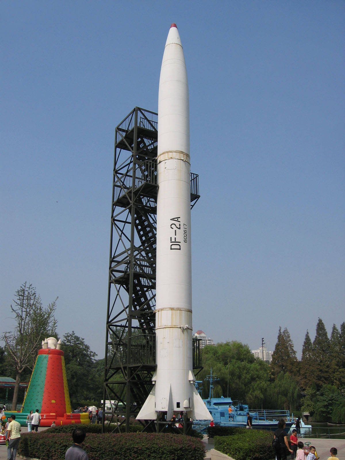 Ракета ссср восток. Ракета Восток СССР. Ракета Восток 2. Ракета Восток 1. Гр-1 ракета.