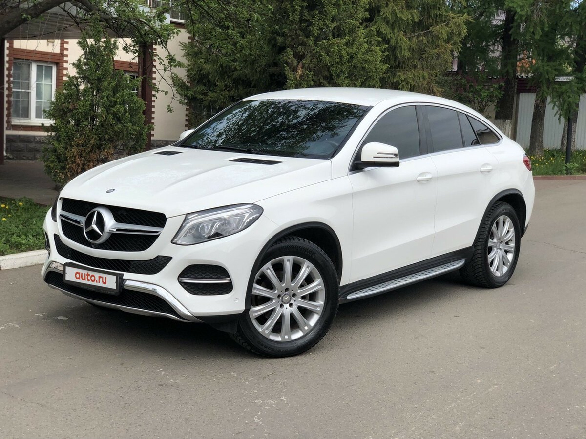 Мерседес-Бенц GLE 350d белый