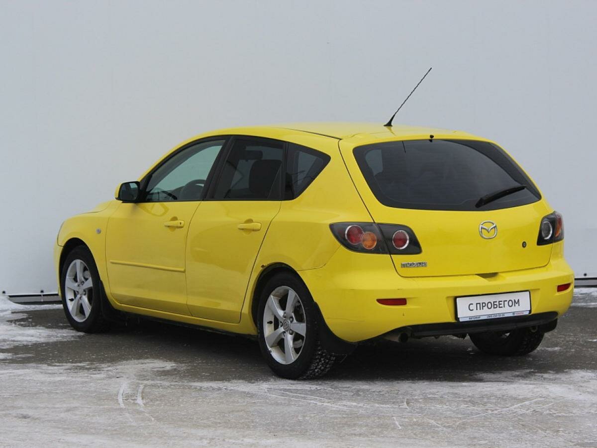Mazda желтая. Mazda 3 BK желтая. Желтая Мазда 3 БК С черными бамперами. Желтая Мазда 3 драйв. Mazda rx8 желтая.