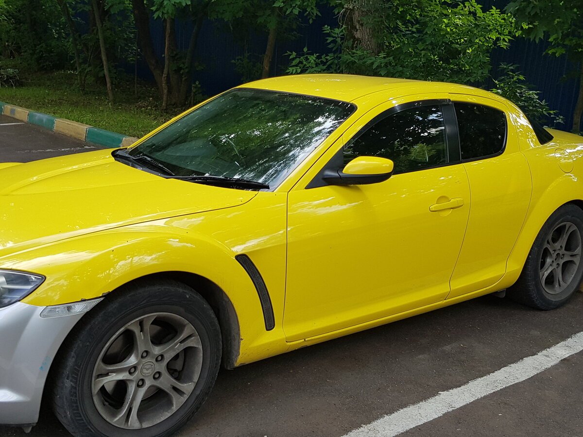 Mazda желтая. Mazda rx8 Yellow. Мазда rx8 желтая. Mazda RX-8 1.3 at, 2003,. RX 8 желтая.