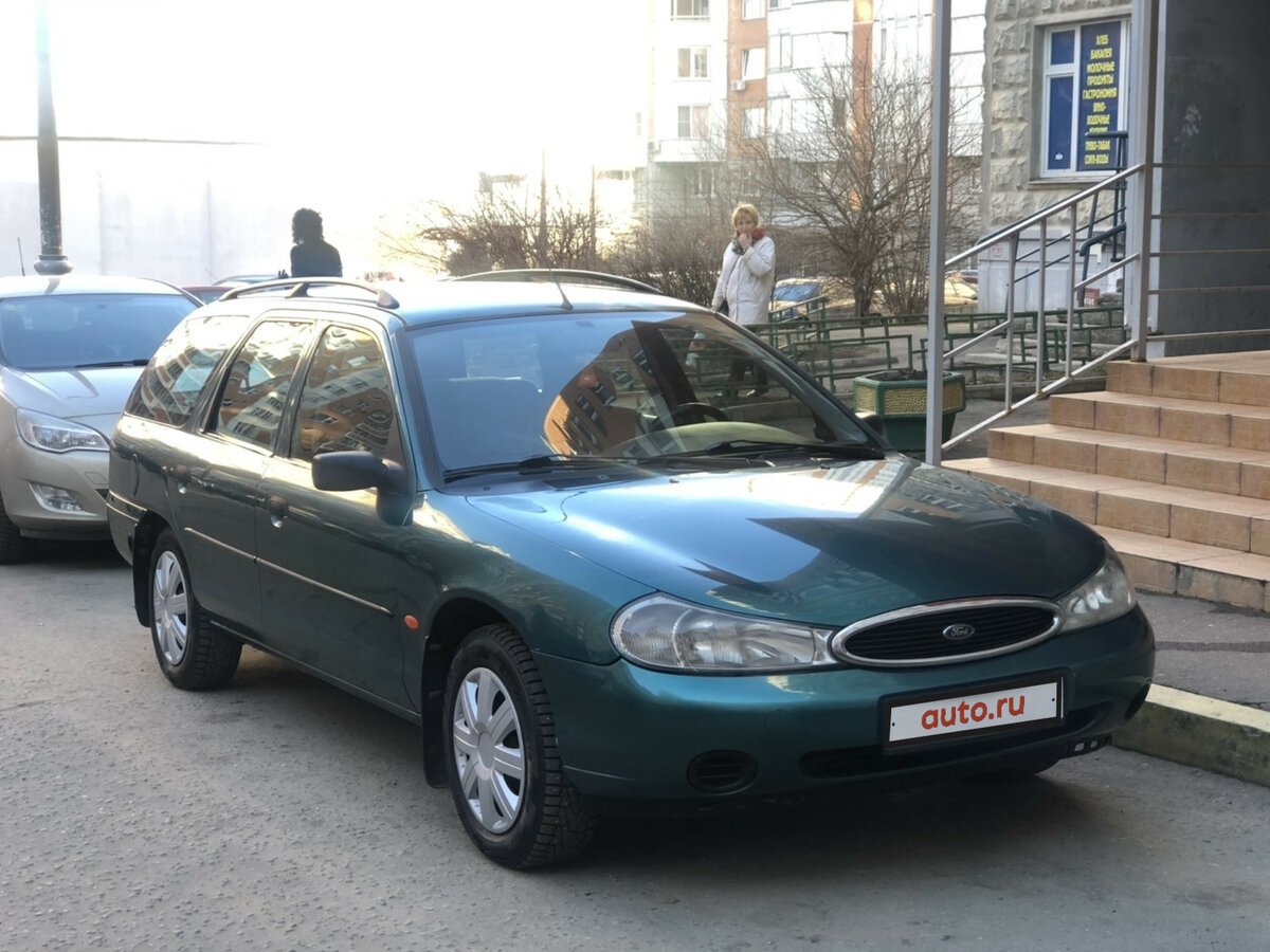 Форд мондео 2 москва. Ford Mondeo 1998 универсал. Ford Mondeo 2 1998. Форд Мондео 1998 универсал. Форд Мондео 2 универсал.