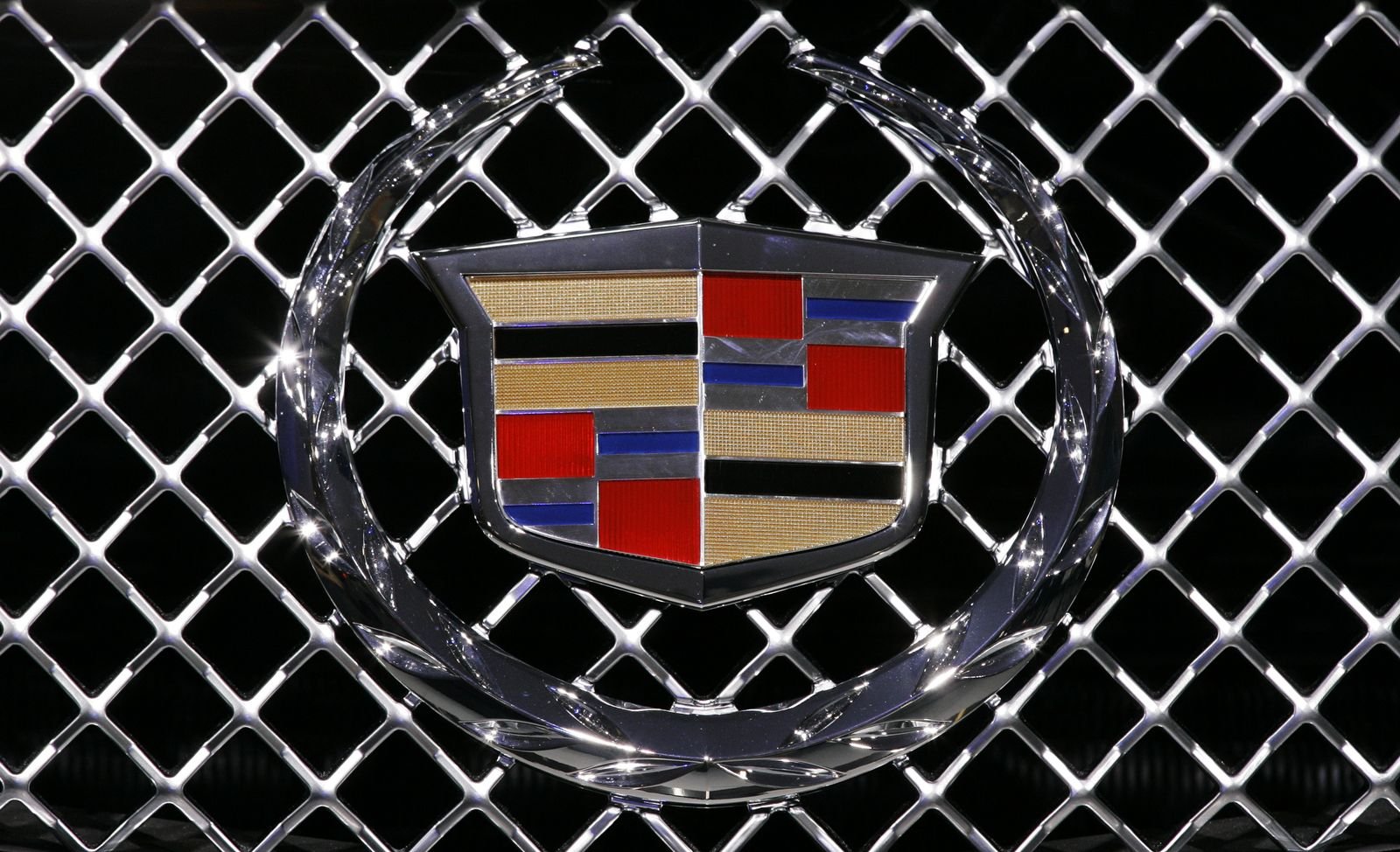 Кадиллак логотип. Знак автомобиля Кадиллак. Эмблема Кадиллака в картинках. Cadillac logo 2020.