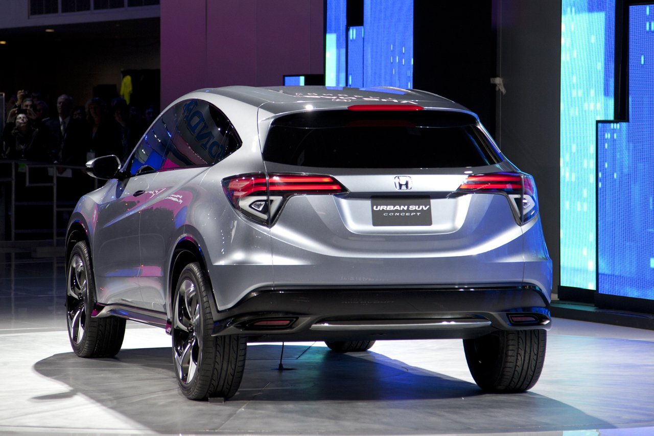 Хонда новая модель. Honda Concept SUV. Honda SUV Crossover. Honda Civic паркетник. Honda HR-V Concept.