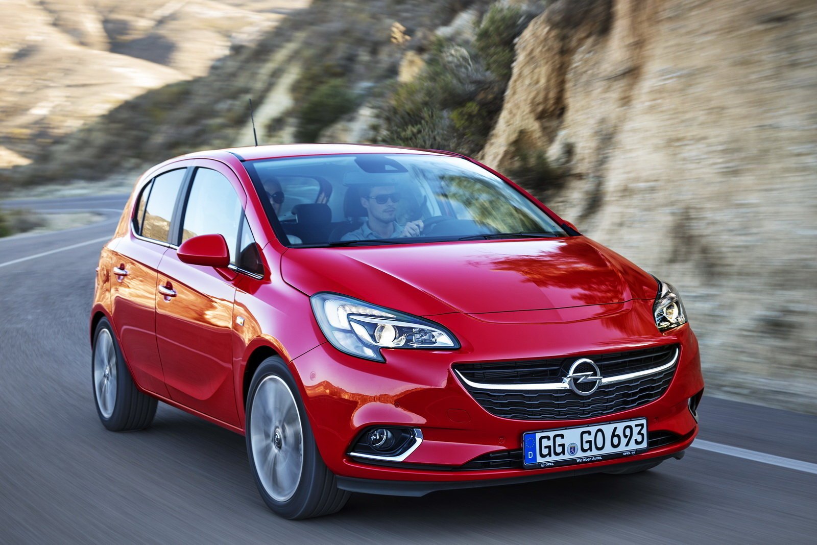 Опель 1 поколение. Opel Corsa 2015. Opel Astra Corsa. Opel Corsa 5 поколения. Опель Корса 2022.