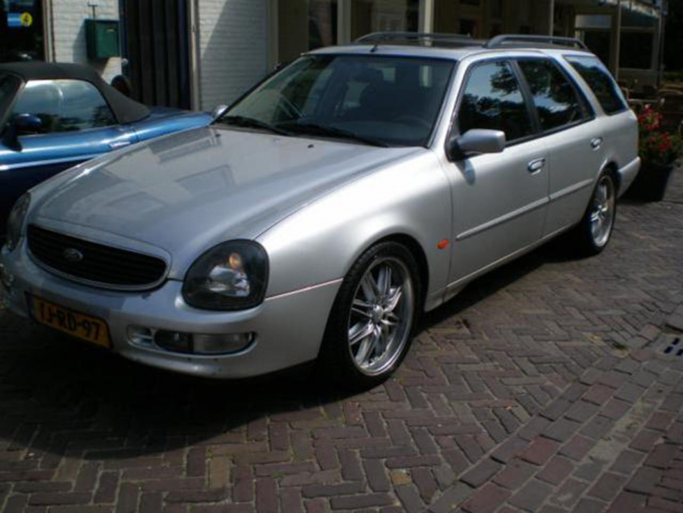 Ford Scorpio Ghia 2001