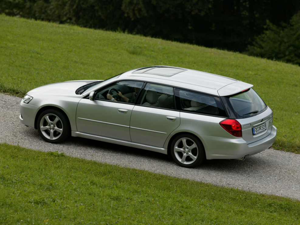 Subaru Legacy универсал 2006