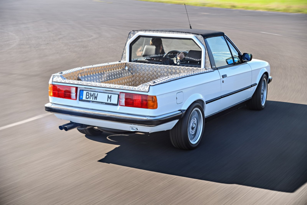 BMW e30 пикап