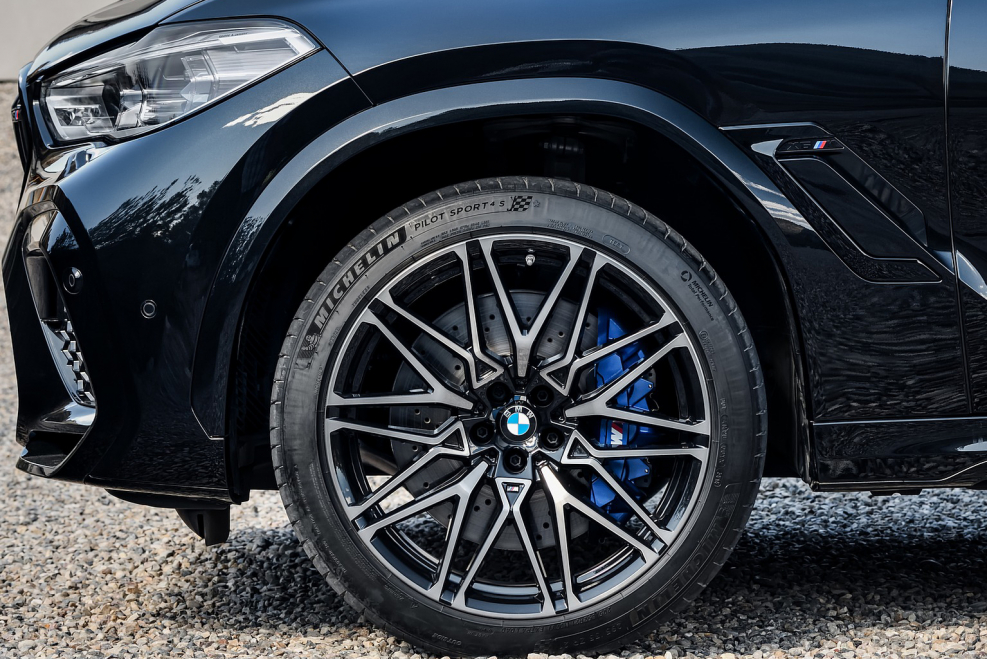 BMW x6m f96