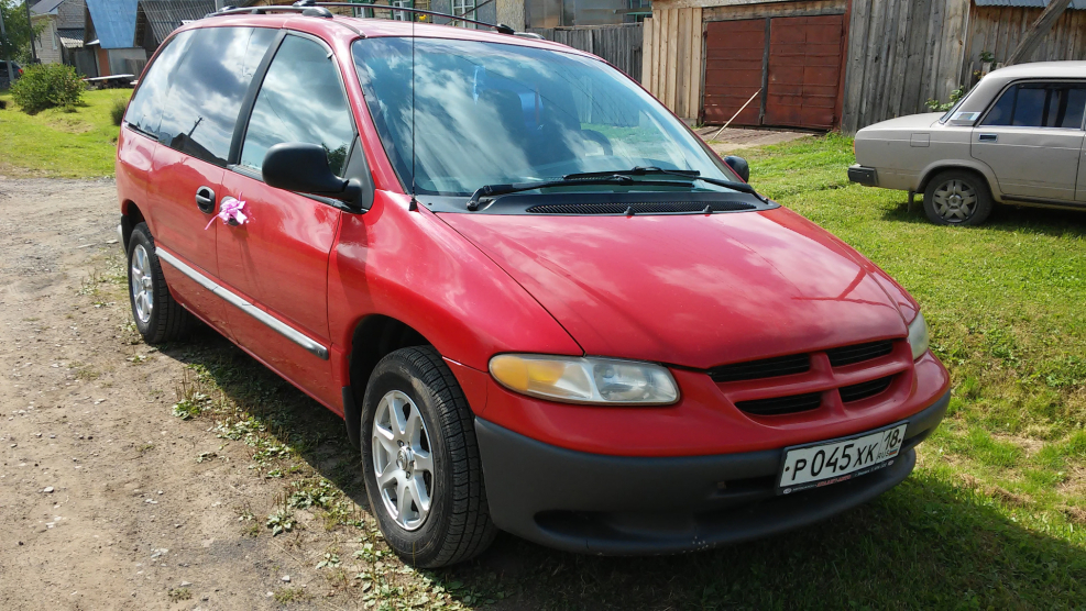Dodge Grand Caravan 2