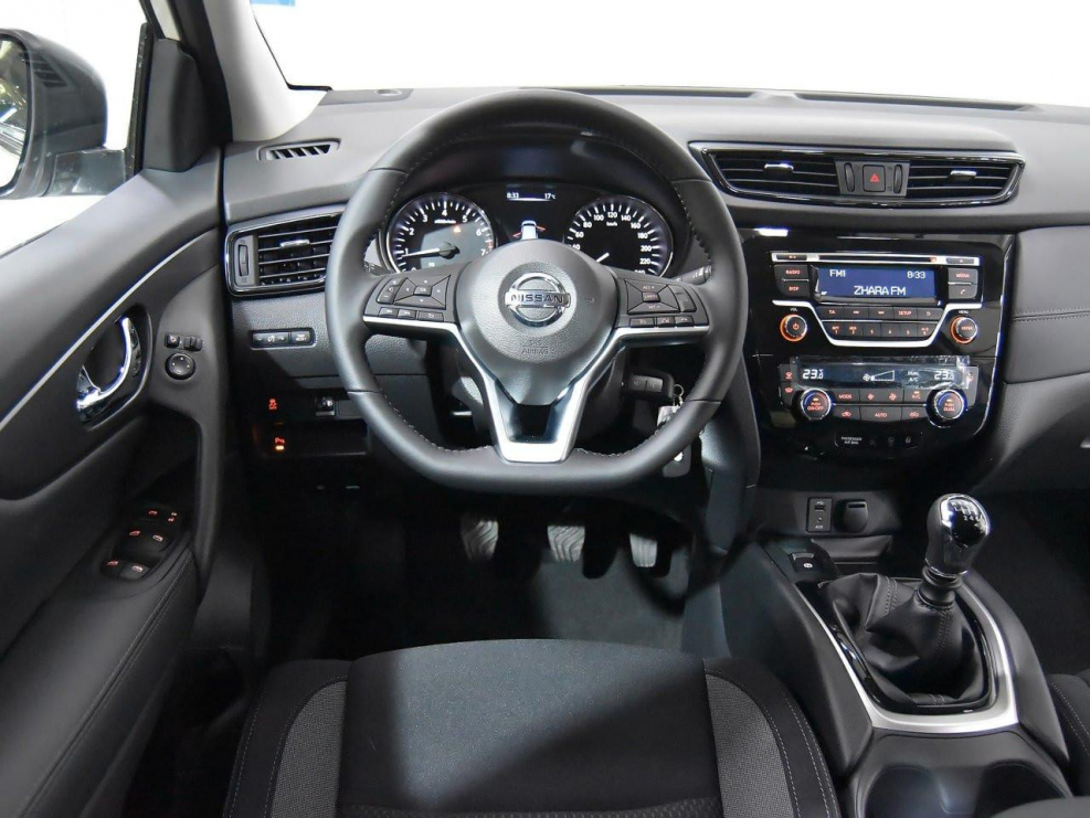 Nissan Qashqai 2020 se салон