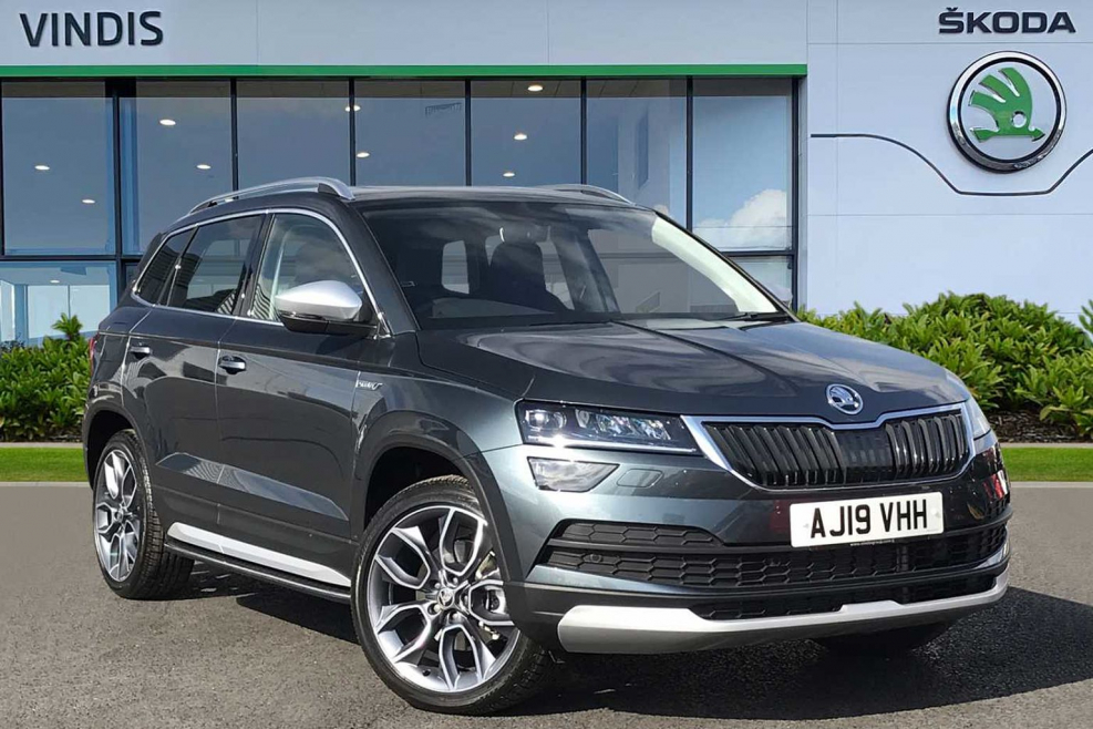 Skoda Karoq Scout Grey